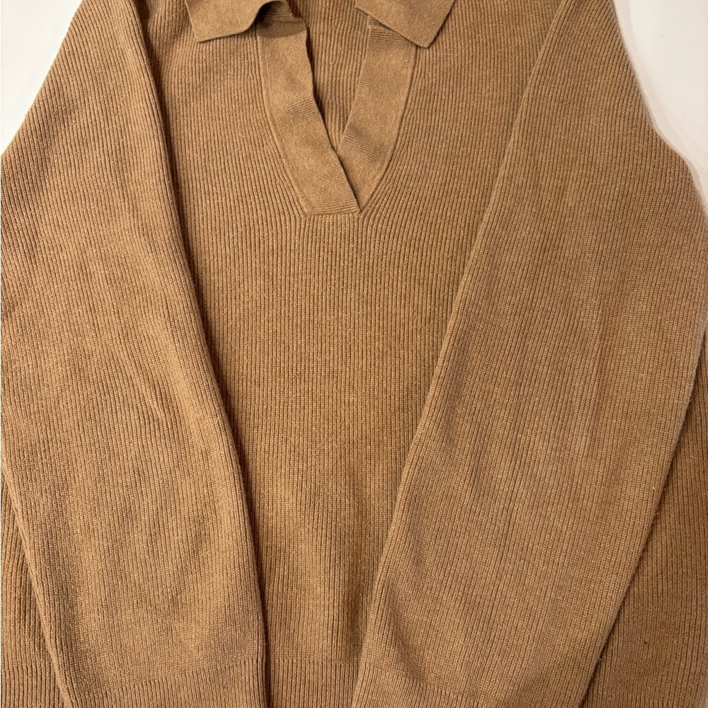 Banana Republic Factory Tan V-Neck Collared Sweater Soft Knit Size Large